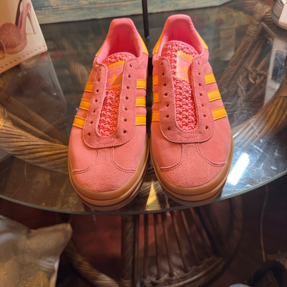 Adidas Women’s Coral and Yellow Sneakers. This is NOT a kids sneaker - Picture 3 of 5